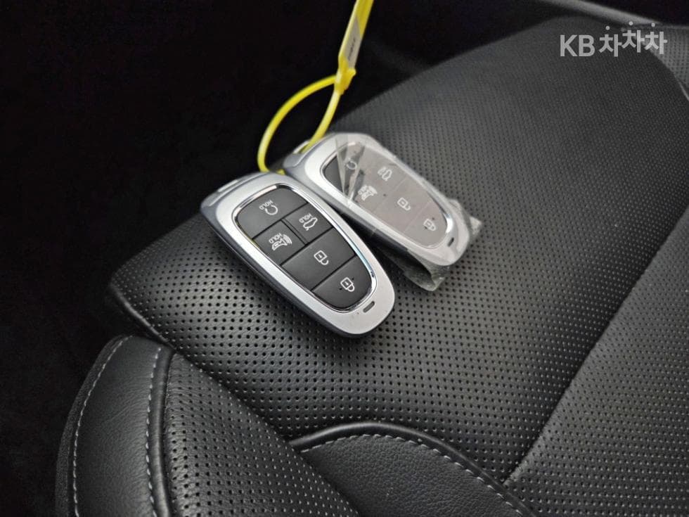 Hyundai The New (facelift) Grandeur (Azera) Hybrid2.4 Premium - 10