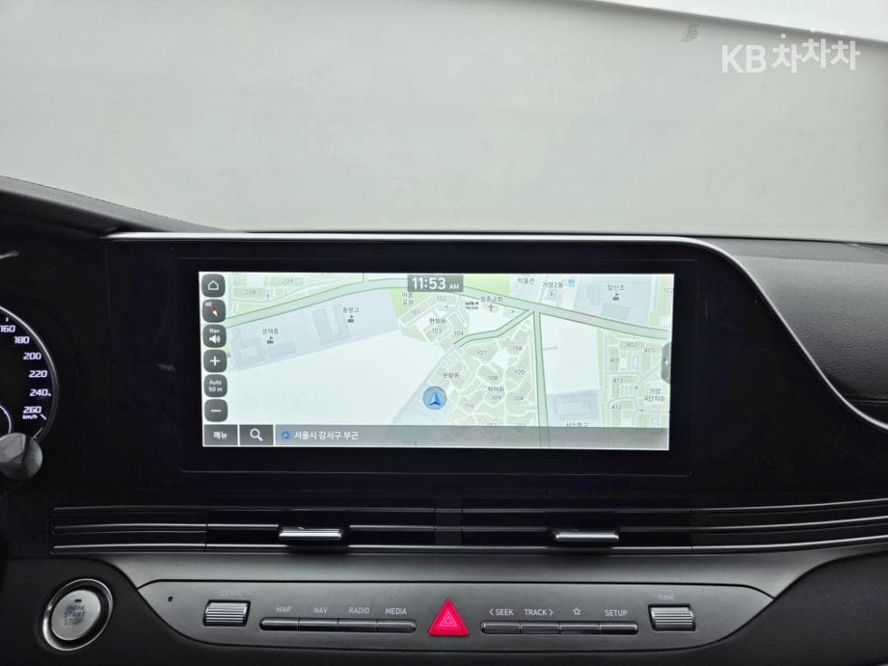 Hyundai The New (facelift) Grandeur (Azera) Hybrid2.4 Premium - 11