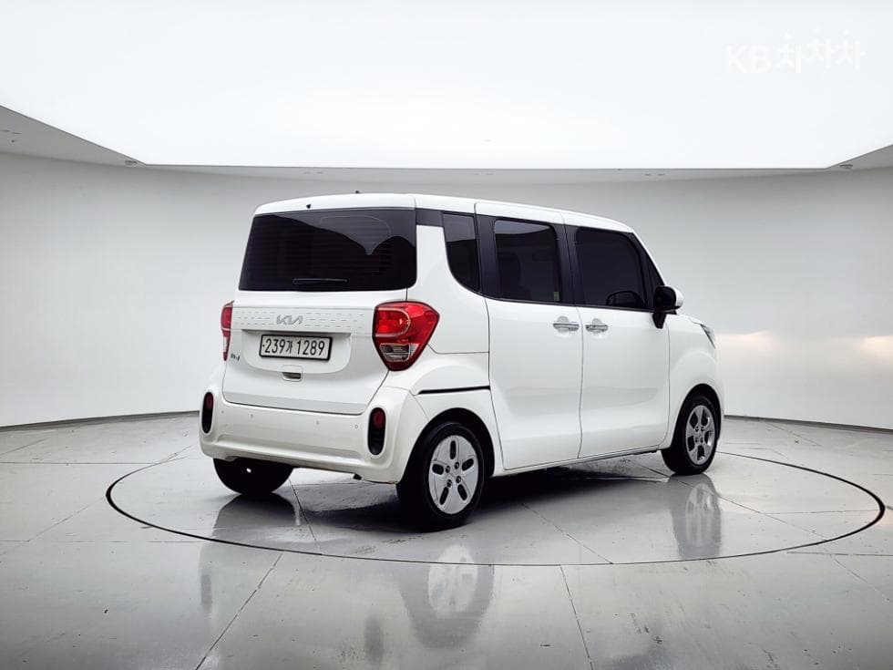 Kia The New (facelift) Ray (van)1.0 Gasoline Standard - 3