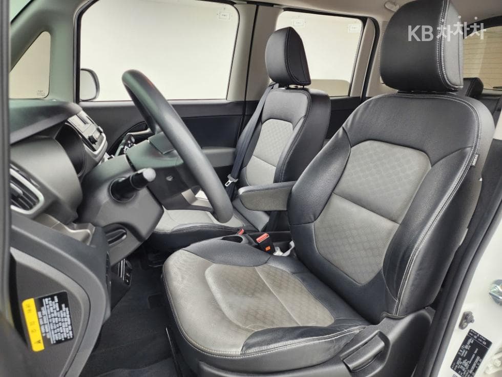 Kia The New (facelift) Ray (van)1.0 Gasoline Standard - 14
