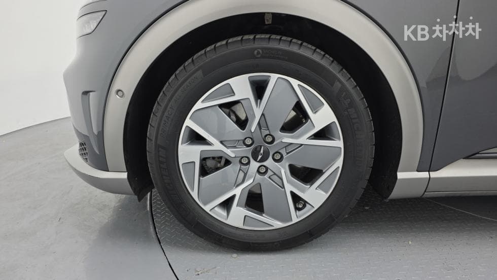 Genesis GV60Standard 2WD Standard - 6