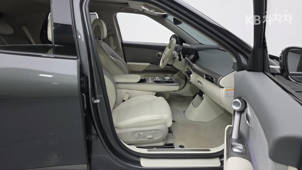 Genesis GV60Standard 2WD Standard - 7