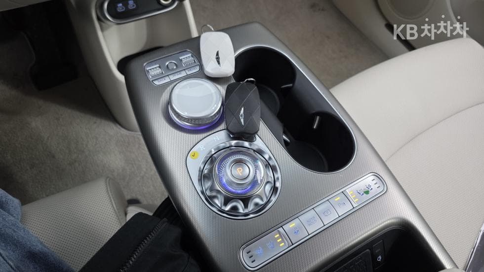 Genesis GV60Standard 2WD Standard - 21