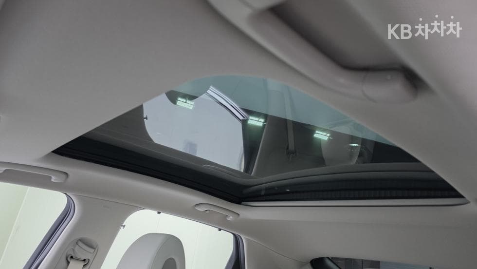 Genesis GV60Standard 2WD Standard - 24