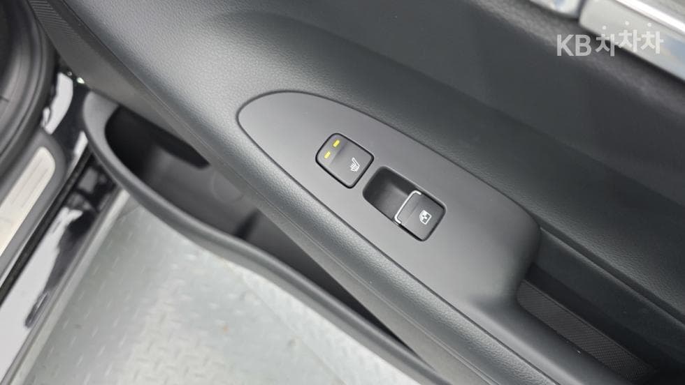 Hyundai The New (facelift) Grandeur (Azera) Hybrid2.4 Premium - 9