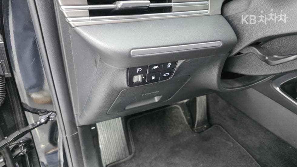 Hyundai The New (facelift) Grandeur (Azera) Hybrid2.4 Premium - 17