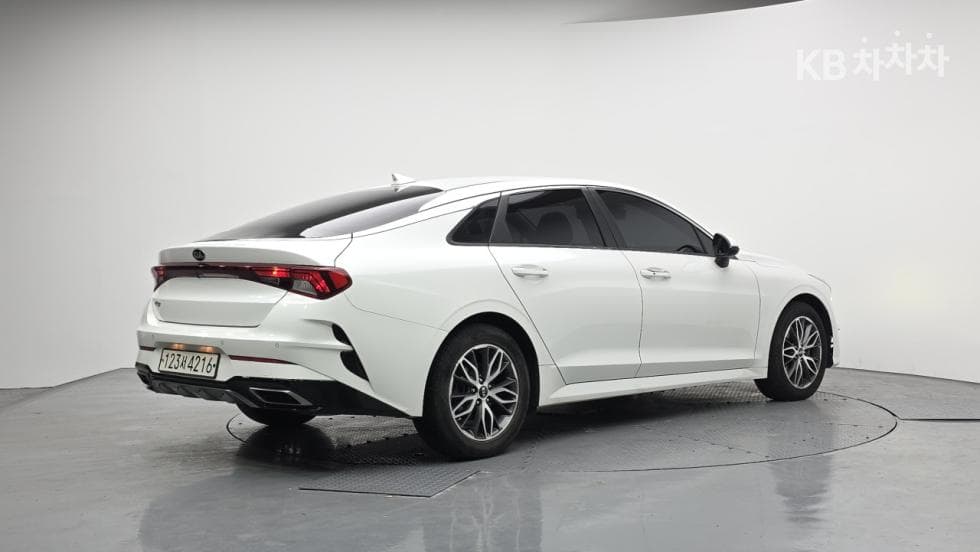 Kia K5 3rd Gen2.0 Gasoline Prestige - 4