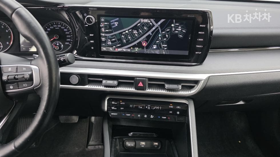 Kia K5 3rd Gen2.0 Gasoline Prestige - 8