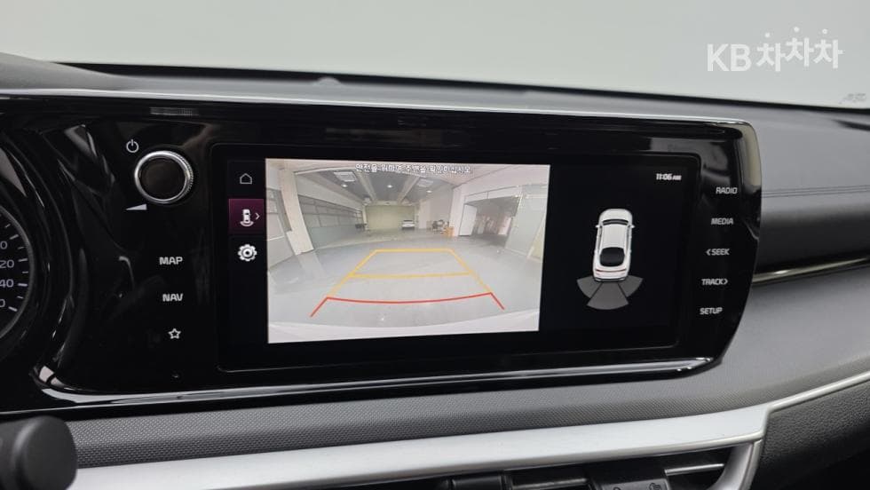 Kia K5 3rd Gen2.0 Gasoline Prestige - 11