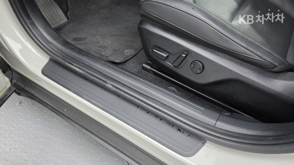 Kia EV6롱 레Seater지 2WD Air - 16