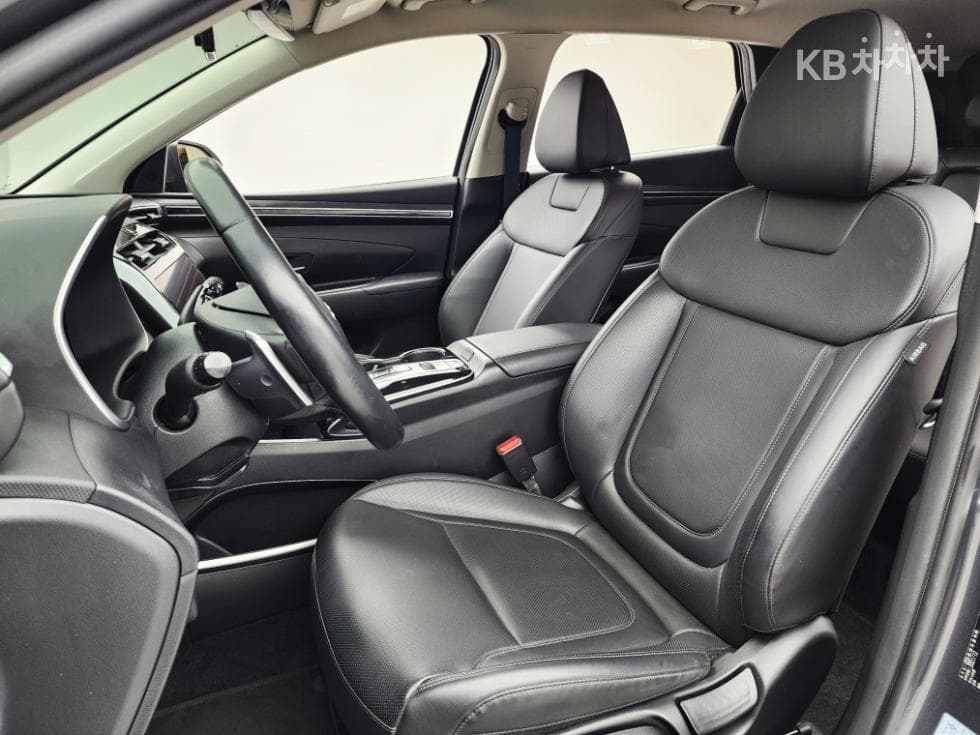 Hyundai The All New Tucson(NX (Lexus SUV)4)Gasoline 1.6T 2WD Modern - 17