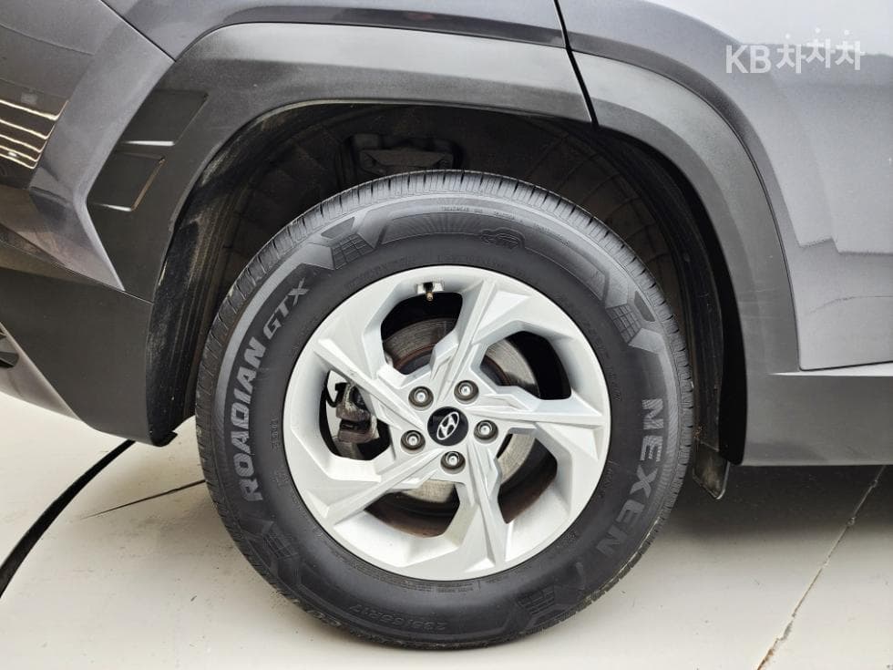 Hyundai The All New Tucson(NX (Lexus SUV)4)Gasoline 1.6T 2WD Modern - 23