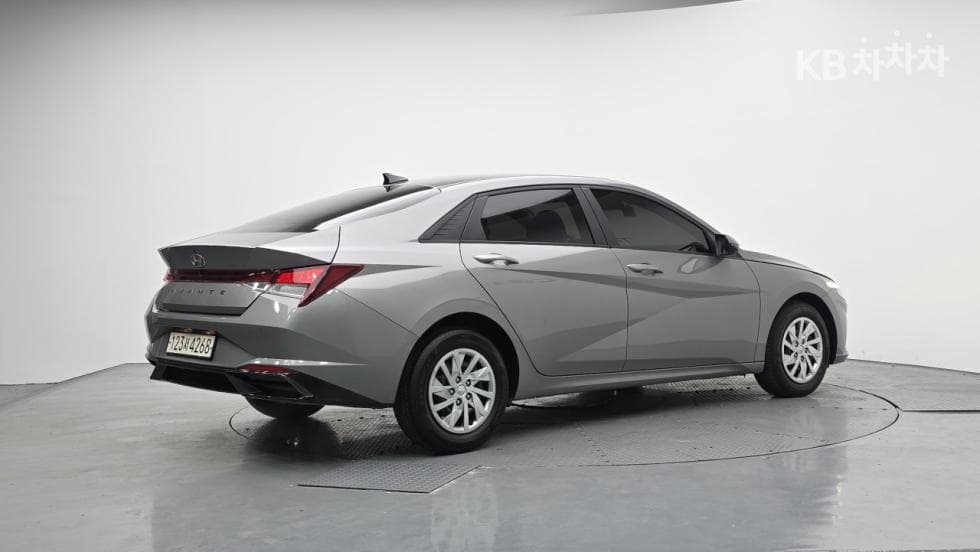 Hyundai All New Avante (Elantra)(CN7)1.6 Gasoline Smart - 4