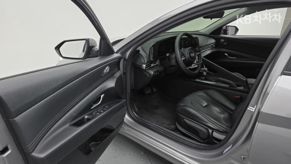 Hyundai All New Avante (Elantra)(CN7)1.6 Gasoline Smart - 13