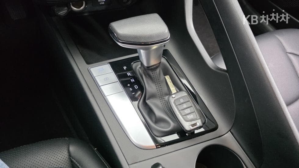 Hyundai All New Avante (Elantra)(CN7)1.6 Gasoline Smart - 18