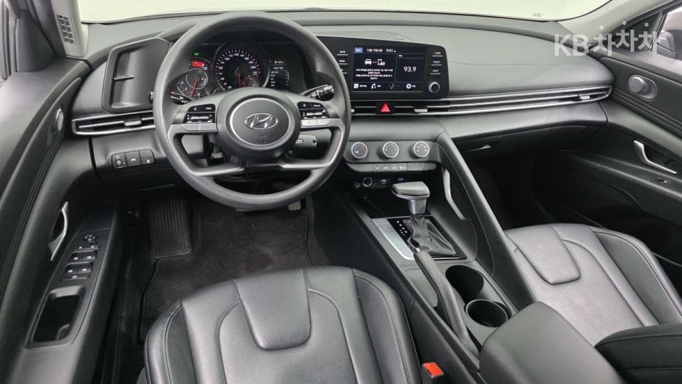 Hyundai All New Avante (Elantra)(CN7)1.6 Gasoline Smart - 21