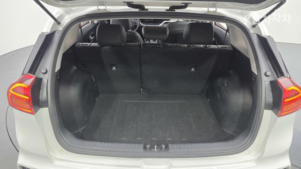 Kia The New (facelift) Niro1.6 HEV Prestige - 12