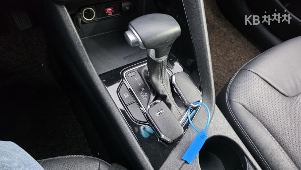 Kia The New (facelift) Niro1.6 HEV Prestige - 19