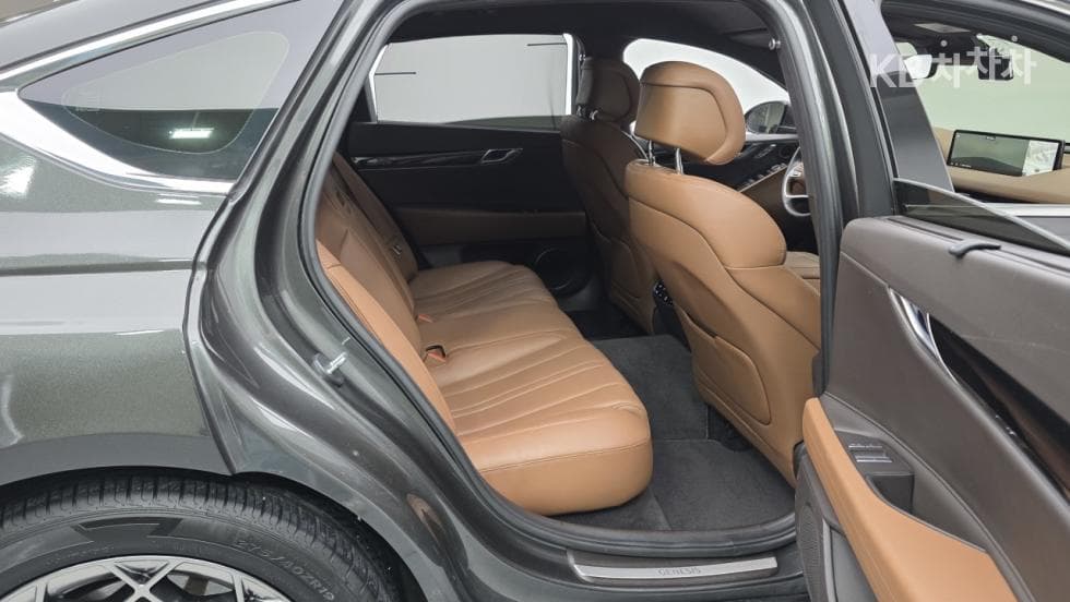 Genesis G80(RG3)2.5 Turbo Gasoline Direct Injection 2WD - 8