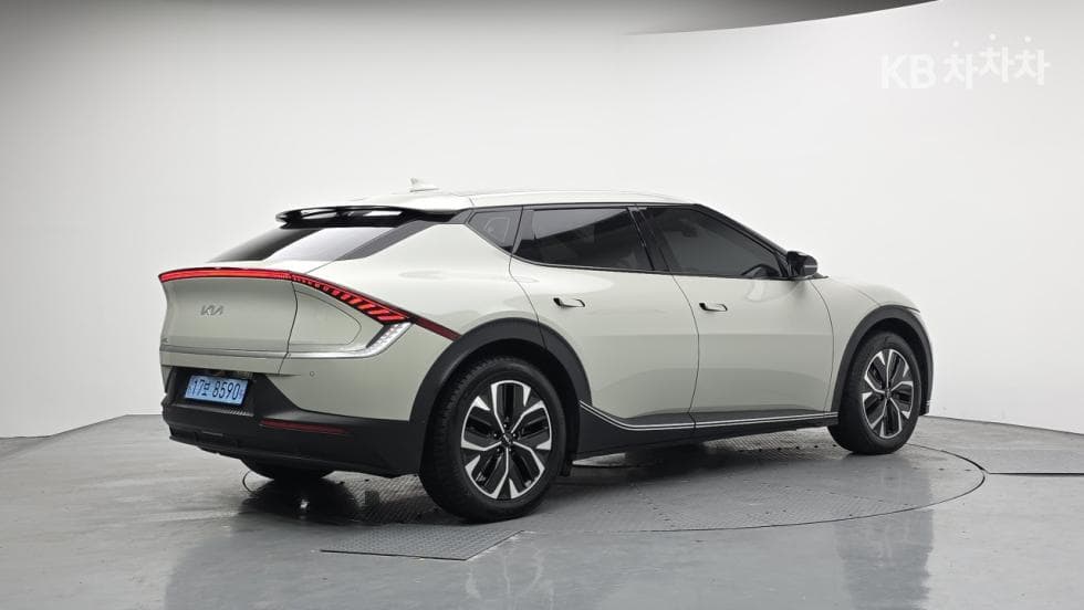 Kia EV6롱 레Seater지 2WD Air - 2
