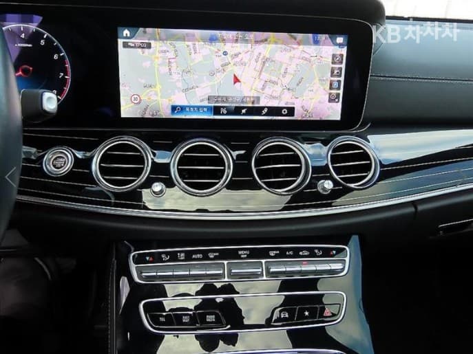 Mercedes-Benz E-Клас (W213)E450 4MATIC EXCLUSIVE - 14