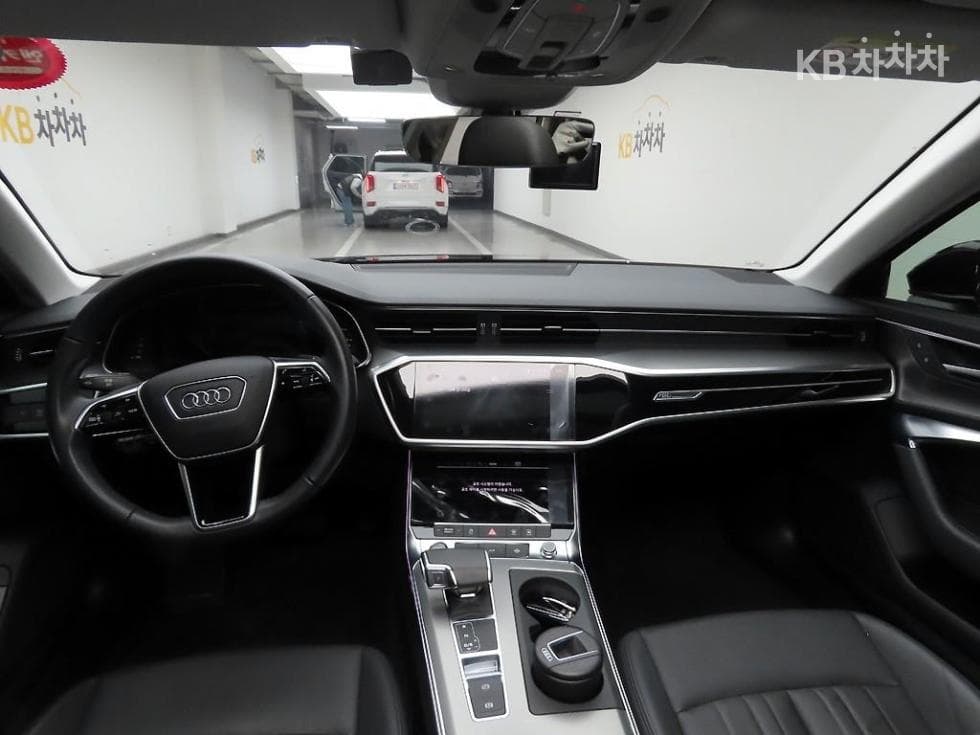 Audi A6(C8)45 TFSI Standard - 6