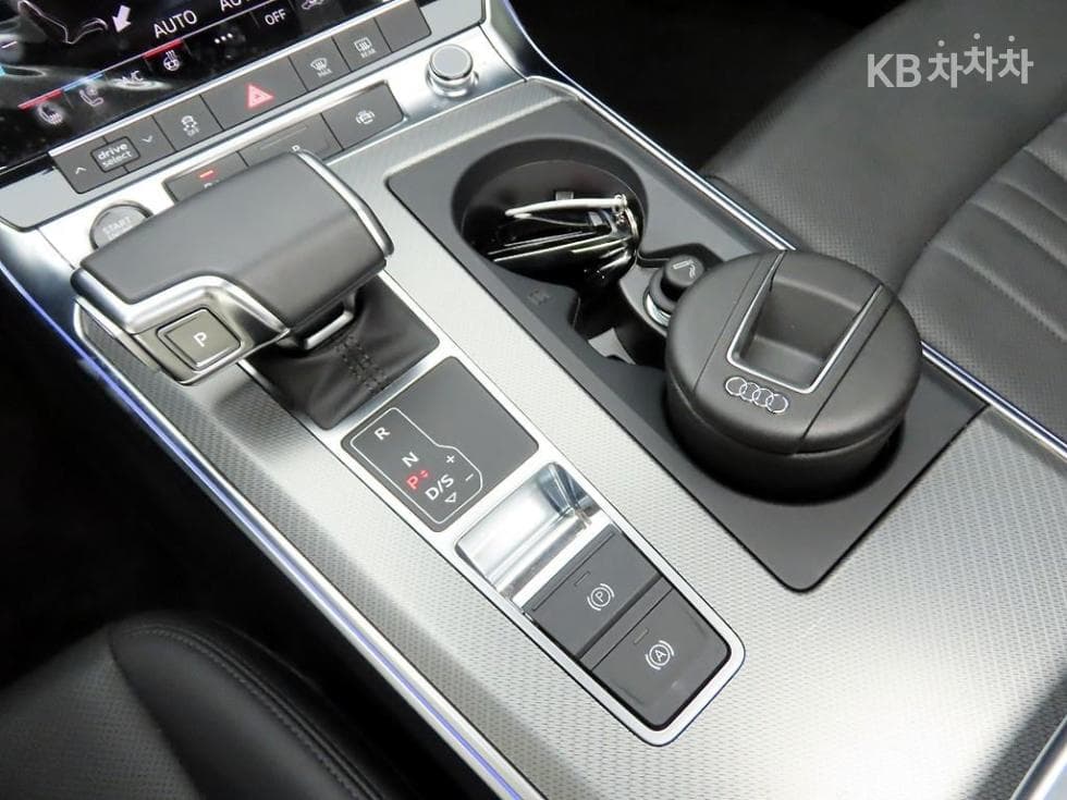 Audi A6(C8)45 TFSI Standard - 10