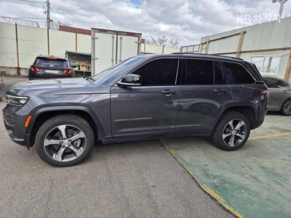 지프 그랜드 체로키(WL)3.6 Gasoline Limited - 2