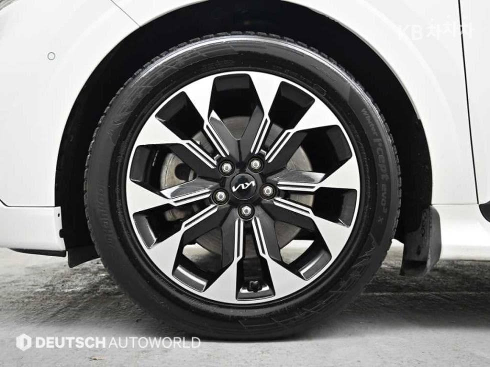 Kia Carnival 4th generationG3.5 GDI 7-seater (Limousine) Signature - 5