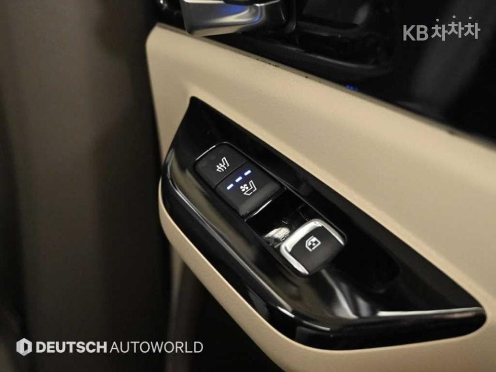 Kia Carnival 4th generationG3.5 GDI 7-seater (Limousine) Signature - 16