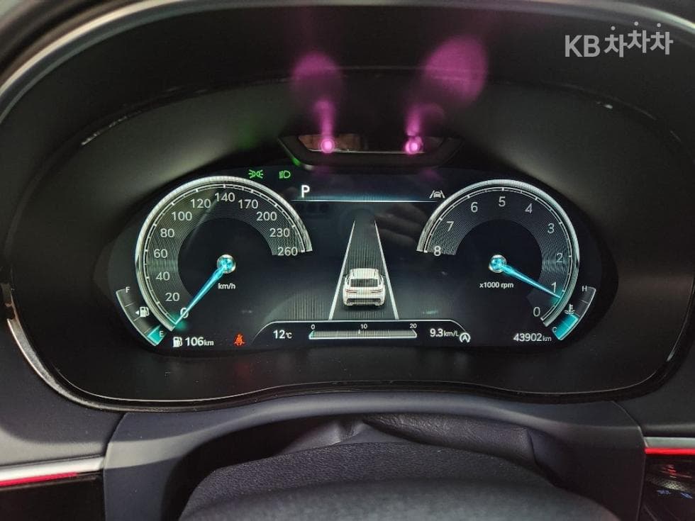 Genesis GV70Gasoline 2.5T 스포츠패키지 2WD - 8