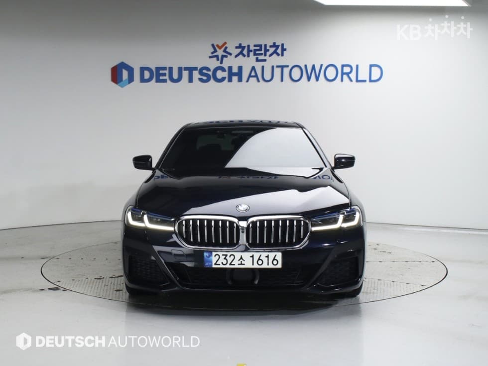 BMW 올New5 Series (G30)530e M Sport - 3