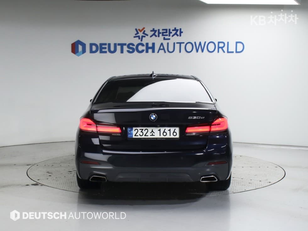 BMW 올New5 Series (G30)530e M Sport - 4