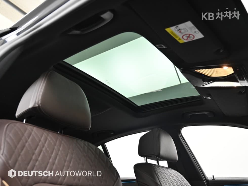 BMW 올New5 Series (G30)530e M Sport - 19