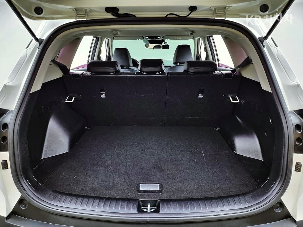 Kia Seltos1.6 Gasoline Turbo 2WD Prestige - 16