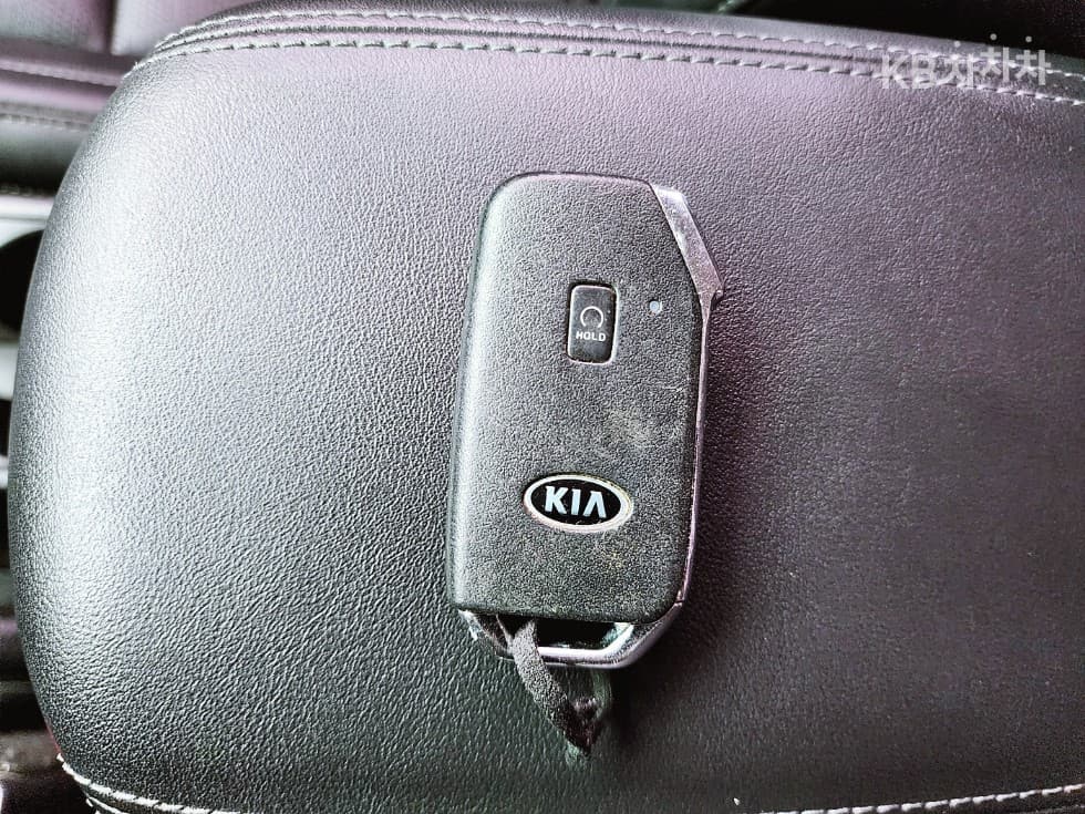 Kia Seltos1.6 Gasoline Turbo 2WD Prestige - 21