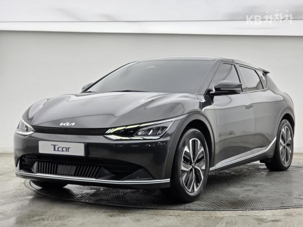 Kia EV6 롱 레Seater지 2WD Air - Image 1