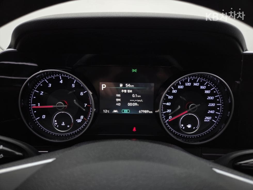 Hyundai The New (facelift) Grandeur (Azera)2.5 Premium 초이스 - 7