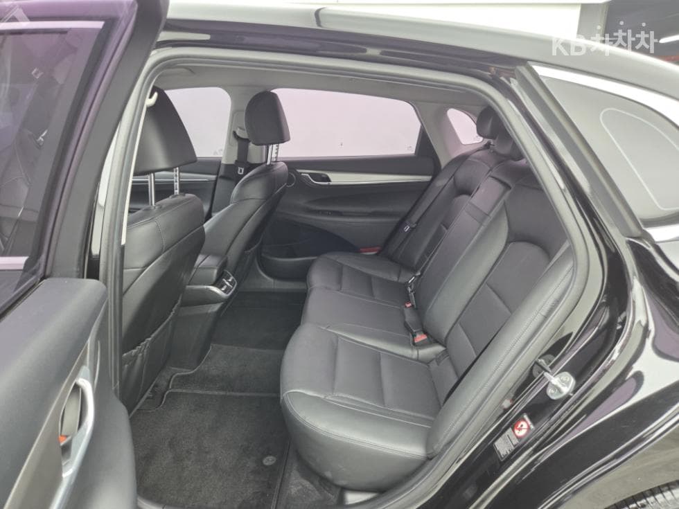 Hyundai The New (facelift) Grandeur (Azera)2.5 Premium 초이스 - 10