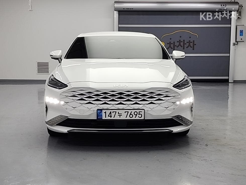 Kia K8 Hybrid1.6 Turbo Noblesse - 2