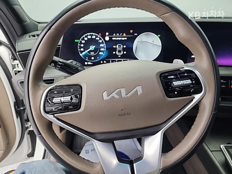 Kia K8 Hybrid1.6 Turbo Noblesse - 9