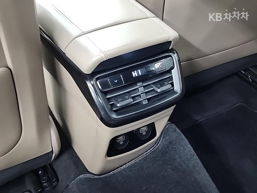 Kia K8 Hybrid1.6 Turbo Noblesse - 14