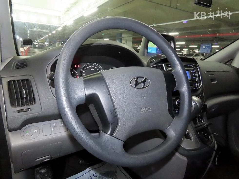 Хюндай Гранд Старекс3Местен승 Ван основен - 8