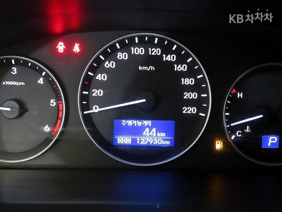 Хюндай Гранд Старекс3Местен승 Ван основен - 9