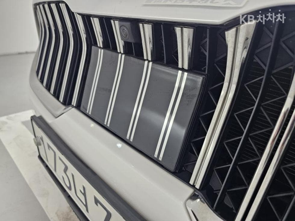 Киа K7 Premiere2.5 GDi Noblesse - 17