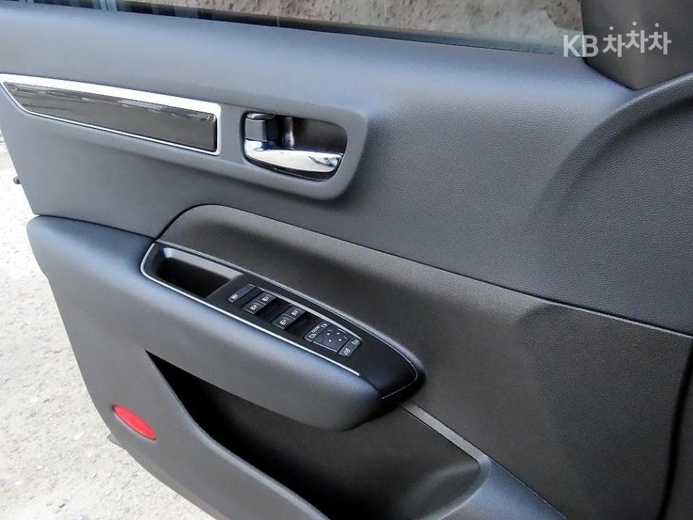 Renault Korea The New (facelift) QM62.0 LPe 2WD RE - 11