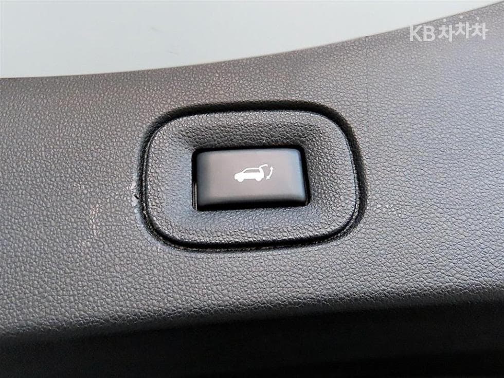 Renault Korea The New (facelift) QM62.0 LPe 2WD RE - 17