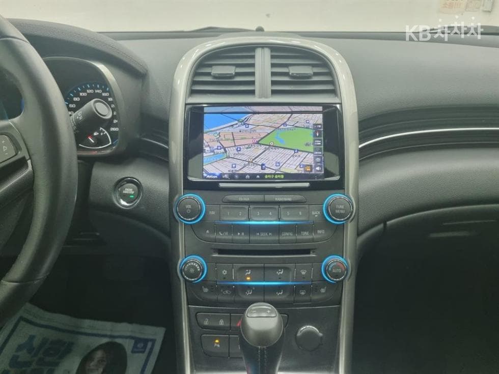 Джи Ем Корея Chevrolet Малібу2.0 LT Deluxe Pack - 11