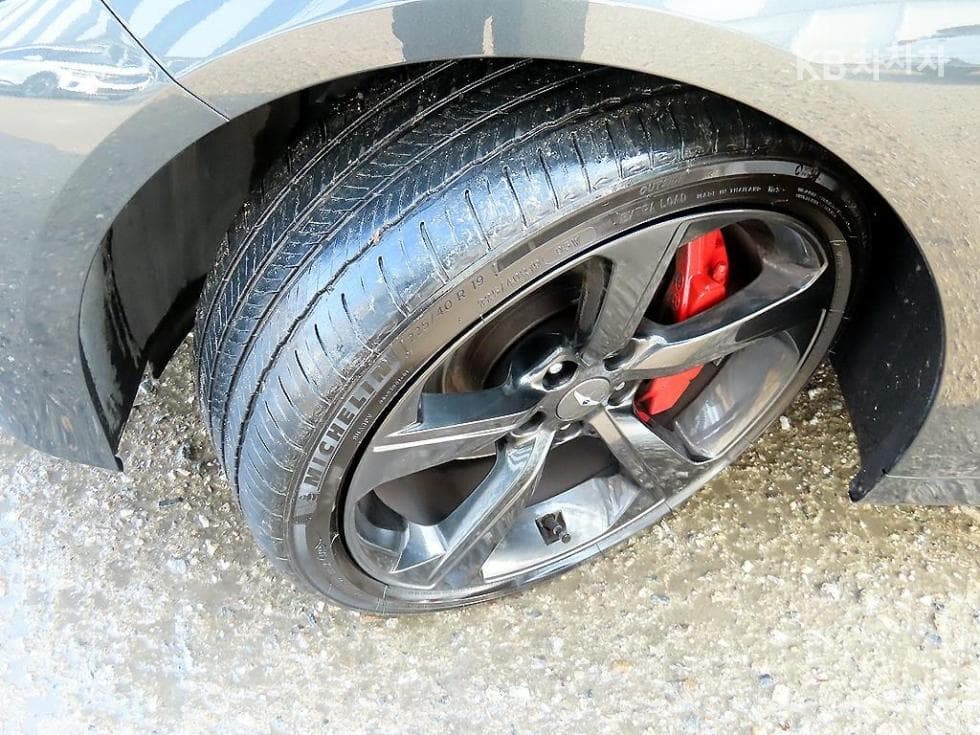 Genesis G70 SPORT3.3T SPORT AWD Prestige - 20