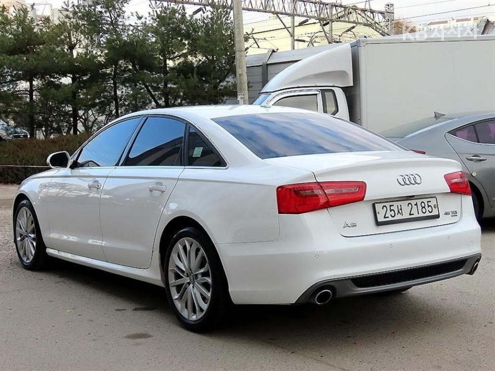Audi NEW A645 Turbo Diesel Injection 콰트로 Dynamic LED C7 - 3